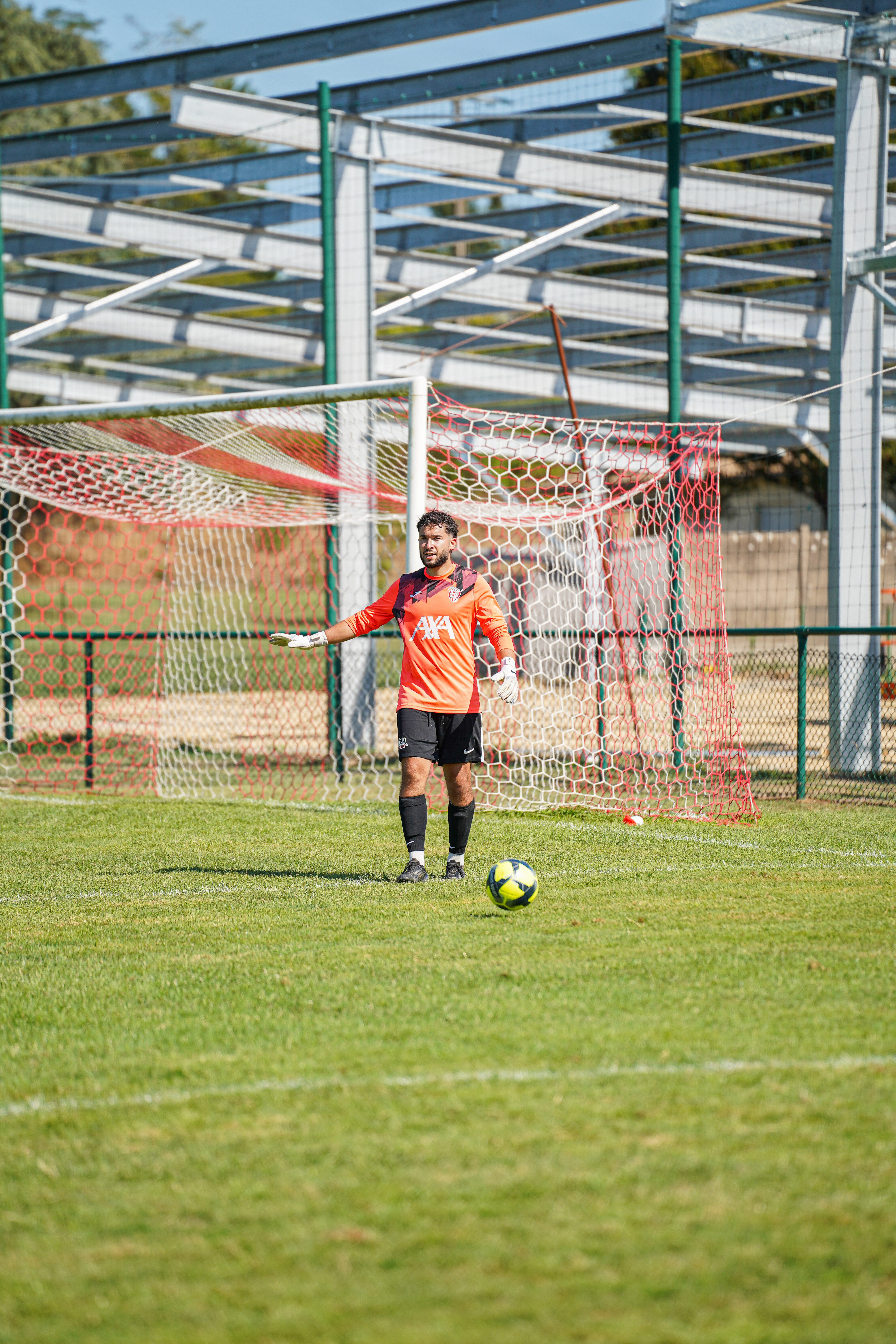 ASSA Pays du Dropt – football – gardien relance le jeu
