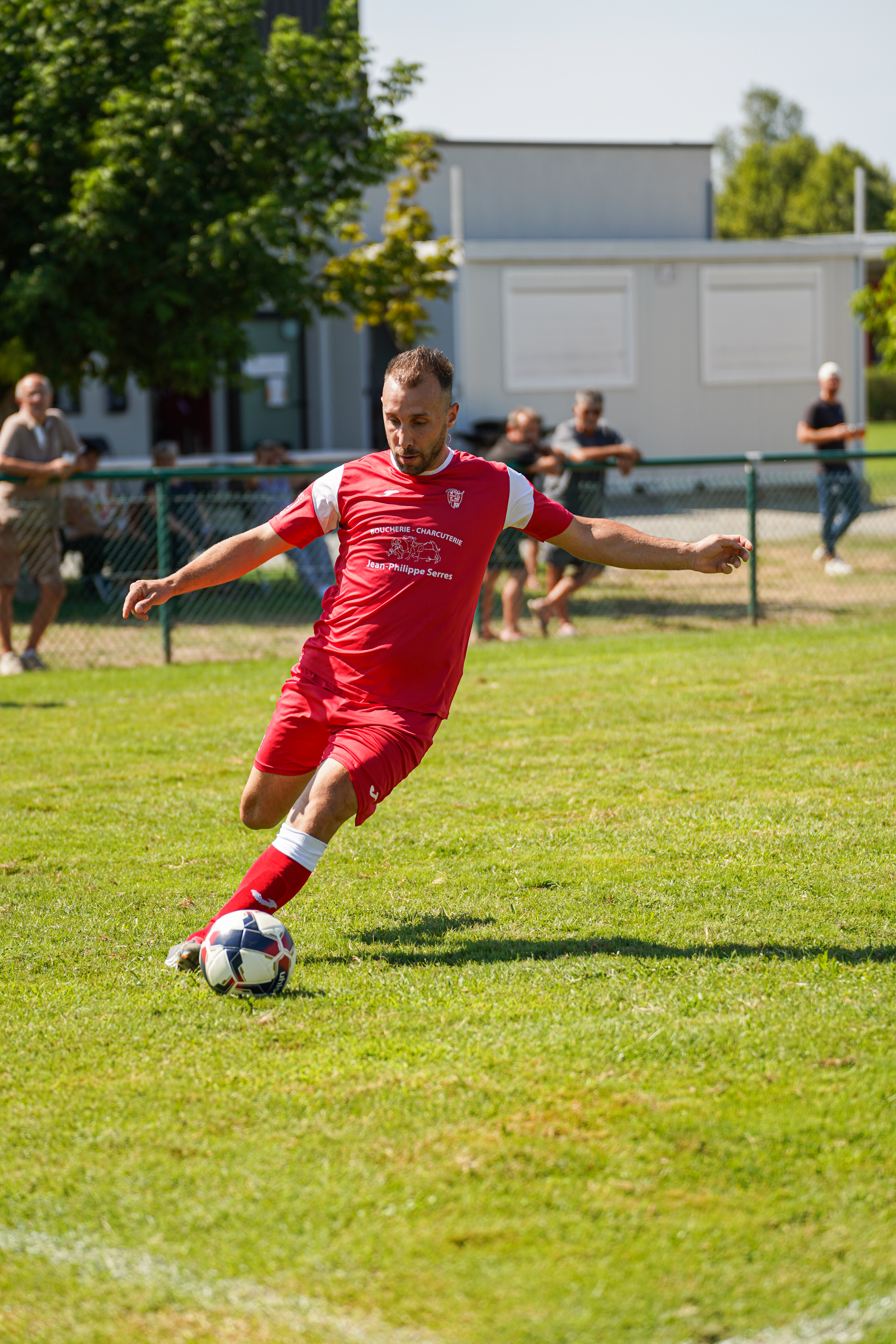 ASSA Pays du Dropt – football – centre depuis l'aile